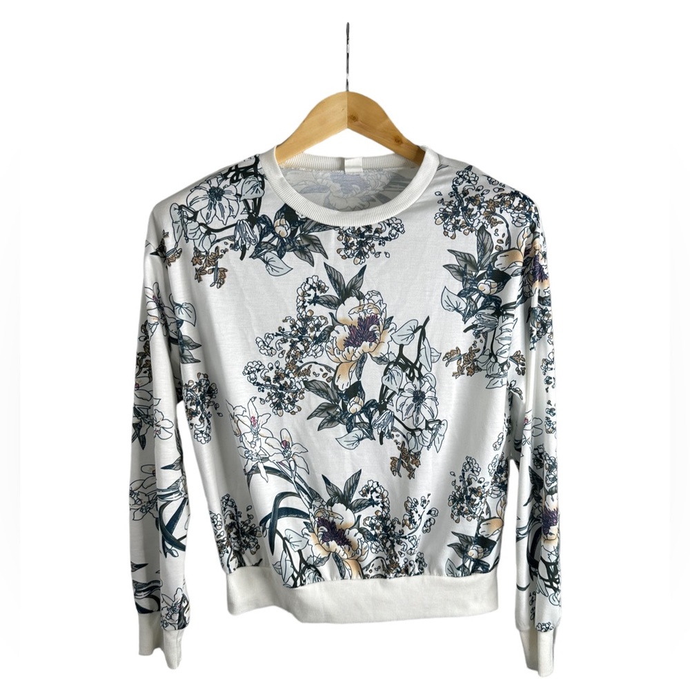 Ladies printed floral crew sweater, from Spain 🇪🇸